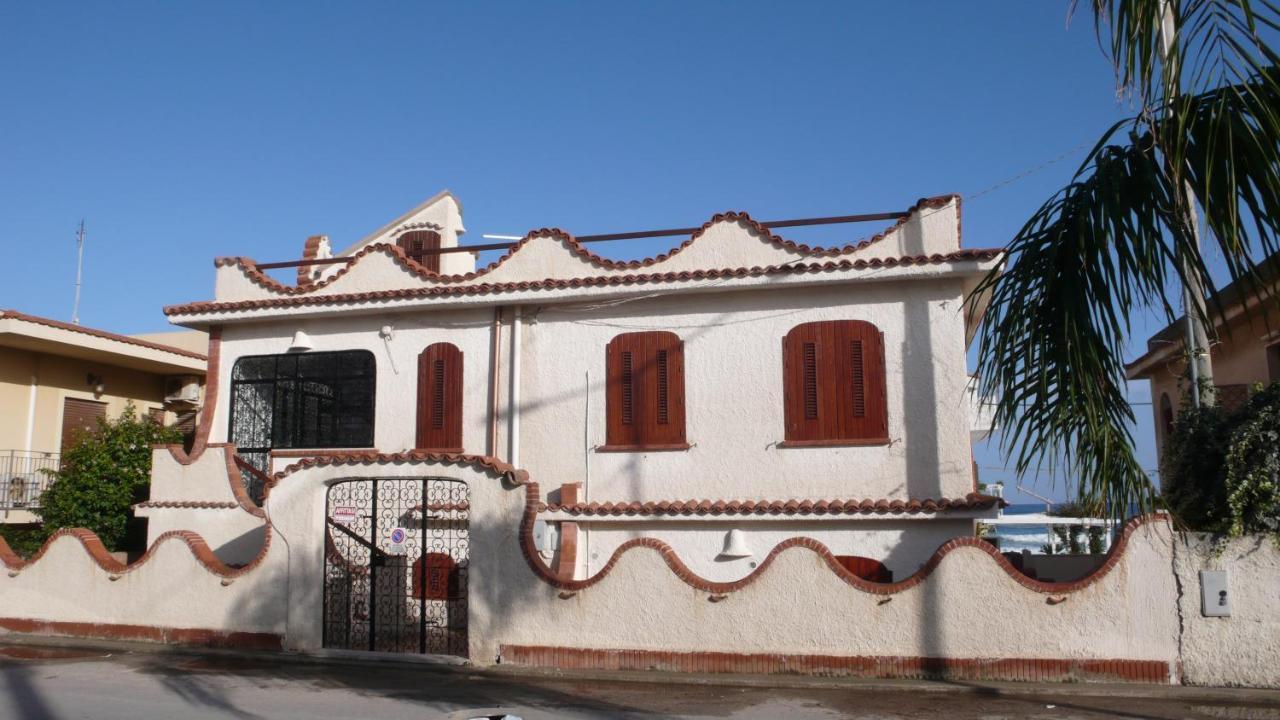 Fronte Spiaggia Lido Di Noto Exterior foto